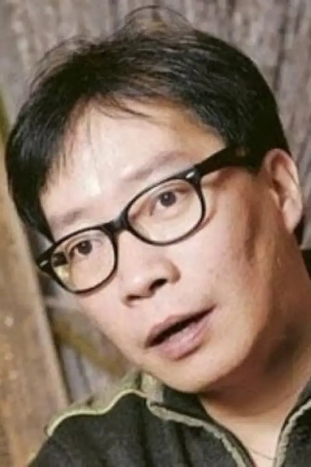 Фото Джеймс Юен (James Yuen Sai-Sang)