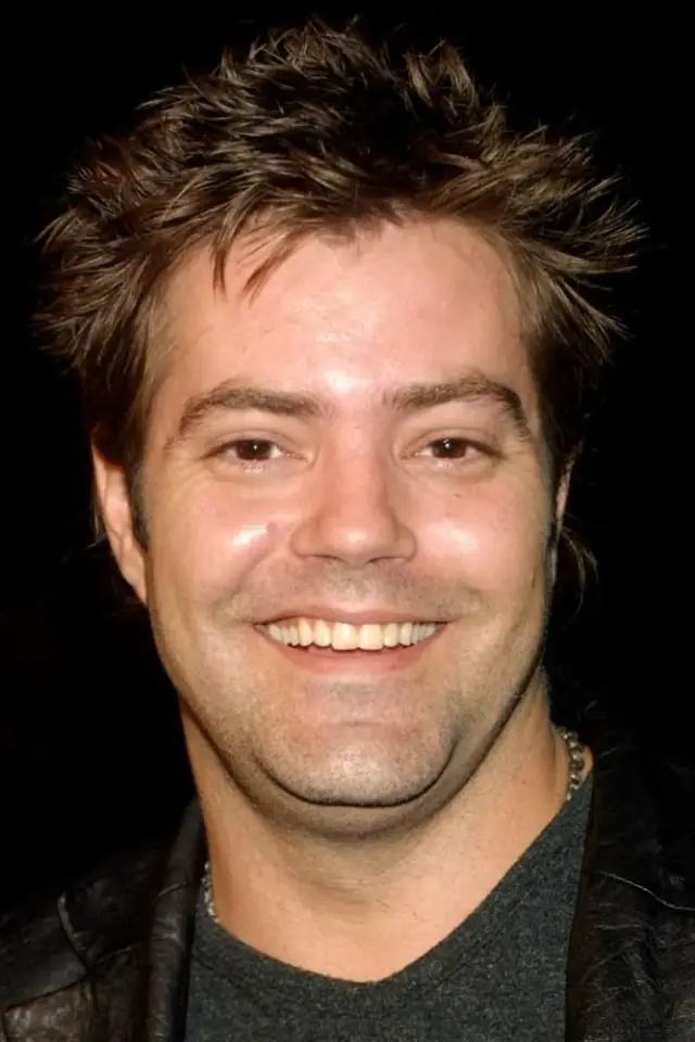 Фото  (Bentley Mitchum)