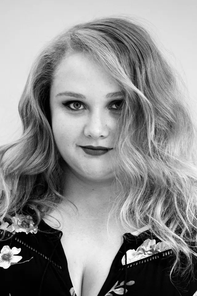 Фото Даніелла Макдональд (Danielle Macdonald)