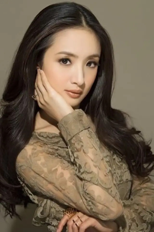 Фото Аріель Лін (Ariel Lin)