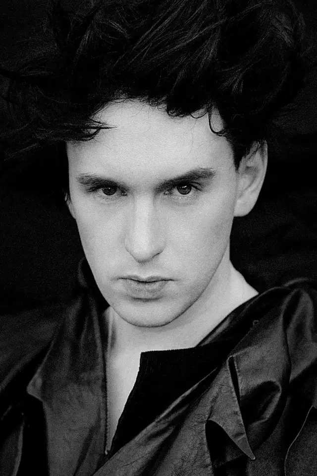 Фото  (Patrick Wolf)