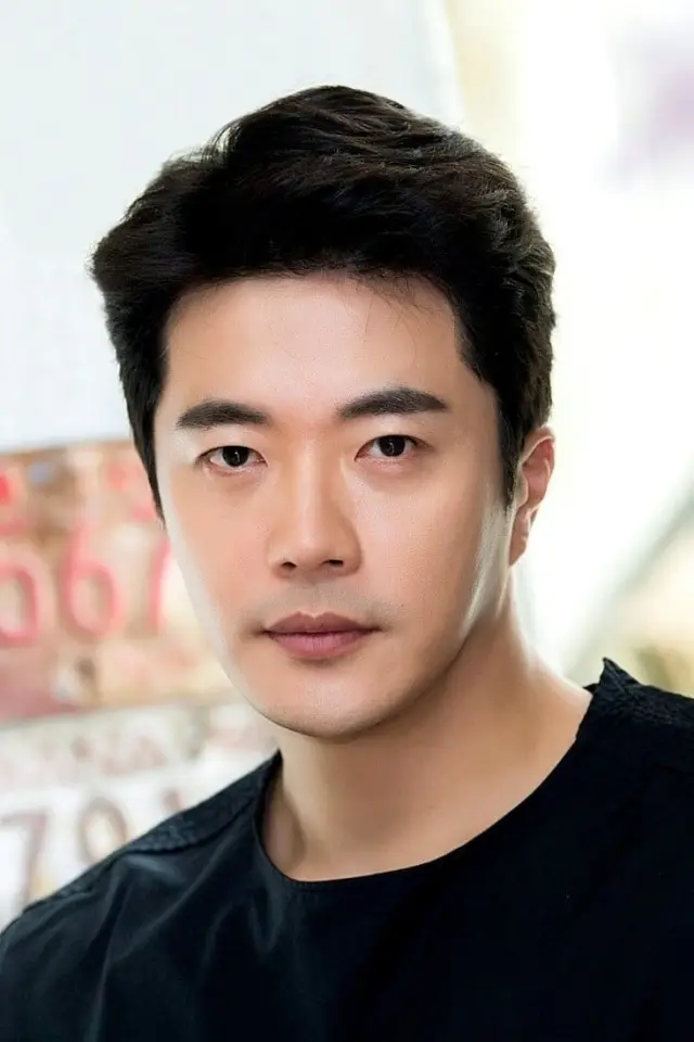 Фото Квон Санву (Kwon Sang-woo)