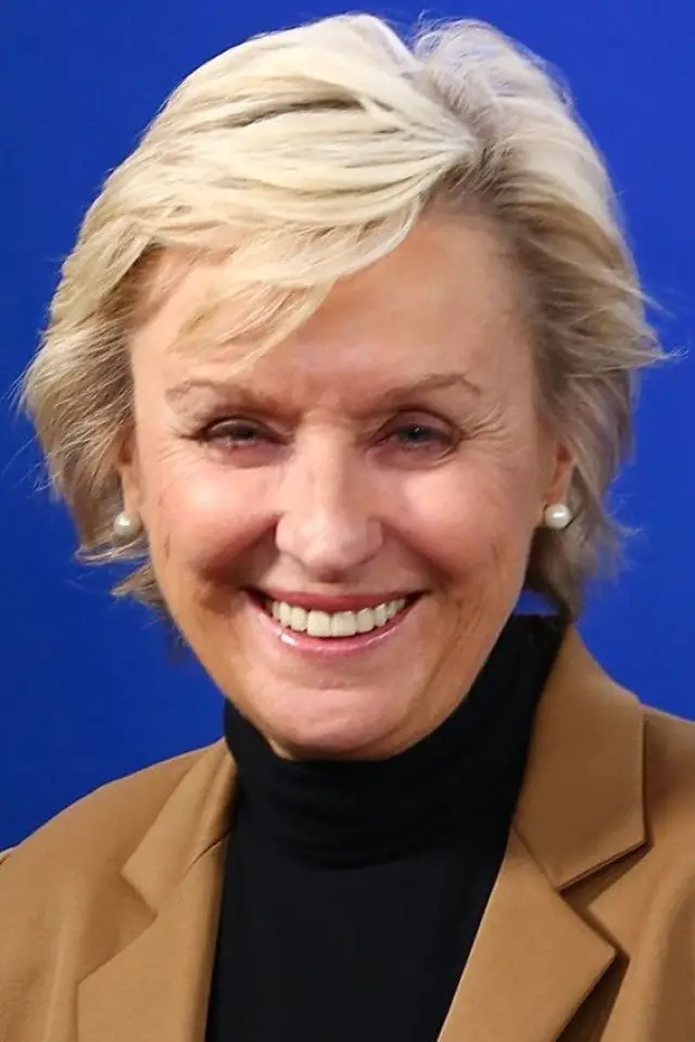 Фото  (Tina Brown)