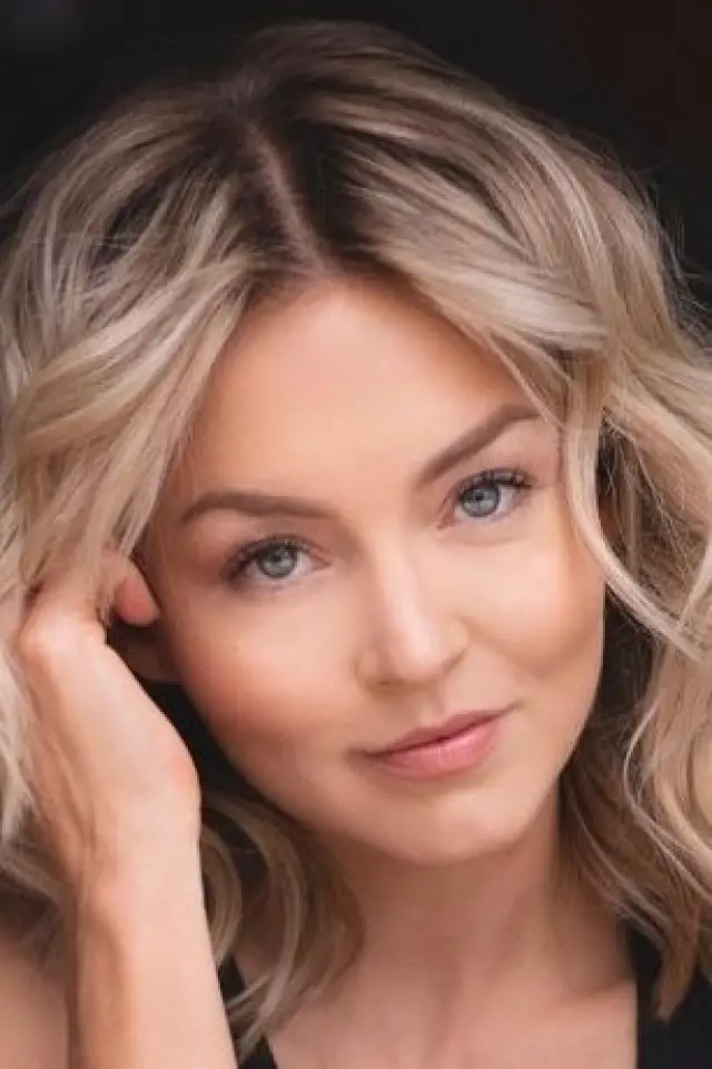 Фото Анжелік Бойє (Angelique Boyer)