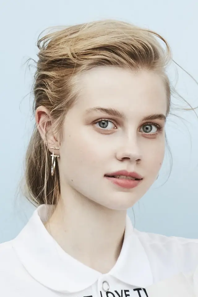 Фото Анґаурі Райс (Angourie Rice)