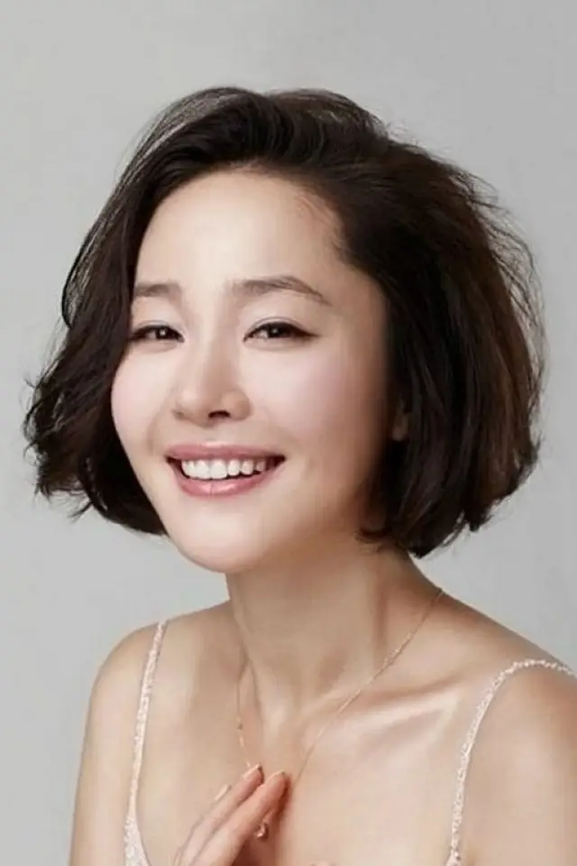 Фото Ум Джівон (Uhm Ji-won)