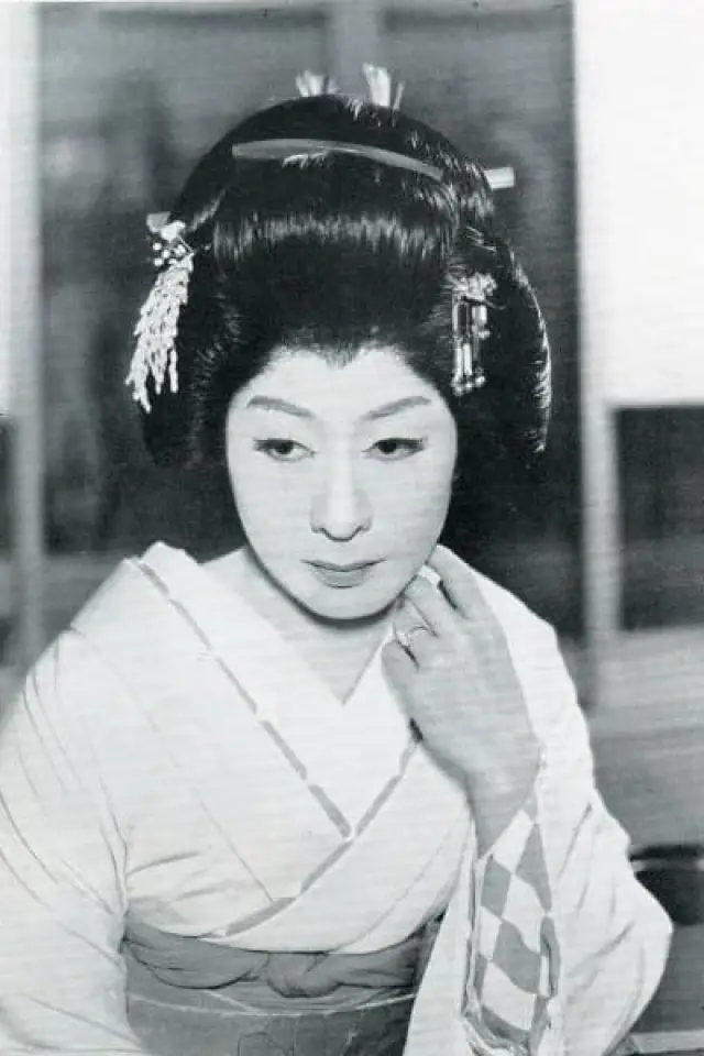 Фото Шьотаро Ханаяґі (Shōtarō Hanayagi)