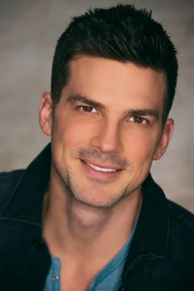 Фото  (Rick Malambri)