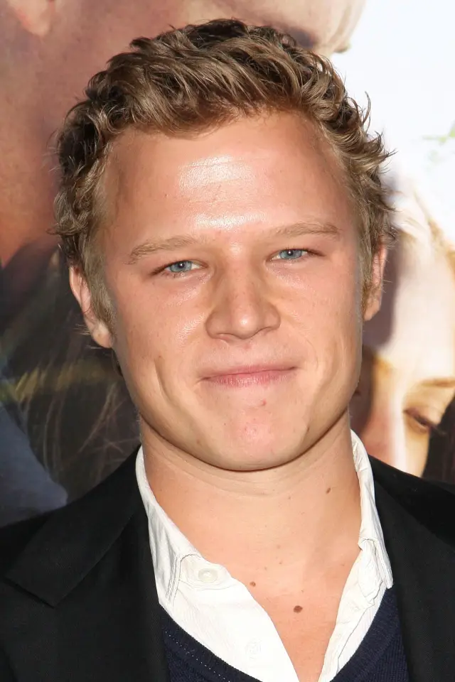 Фото  (Christopher Egan)