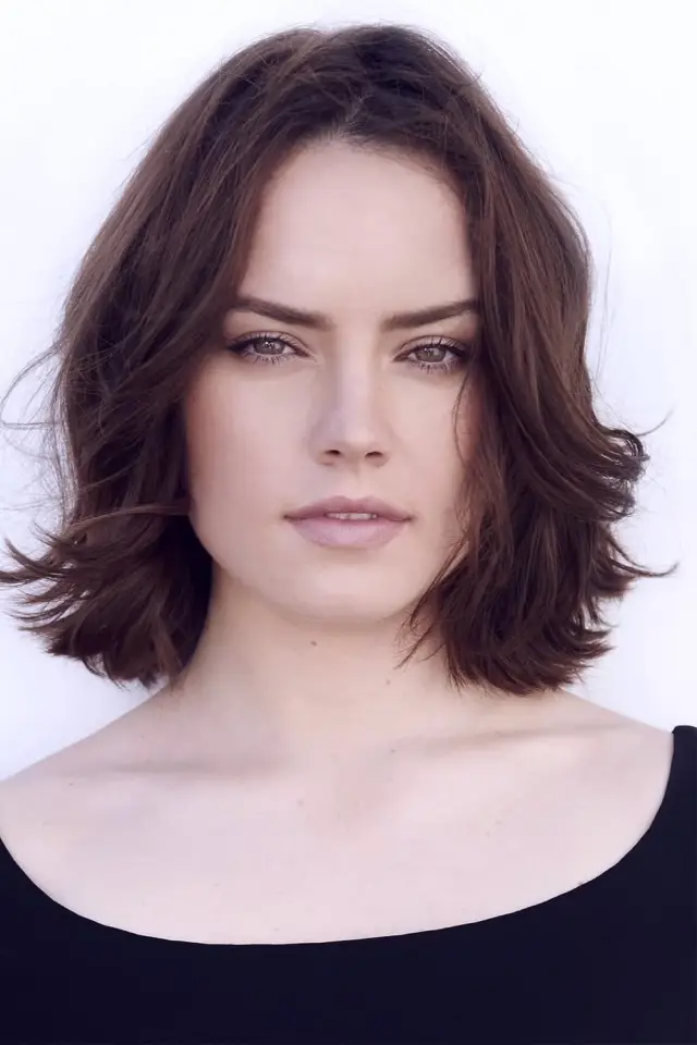 Фото Дейзі Рідлі (Daisy Ridley)