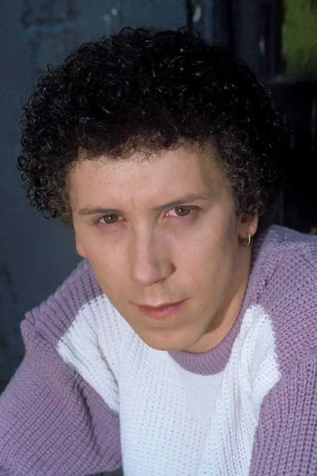 Фото  (Paul Hardcastle)