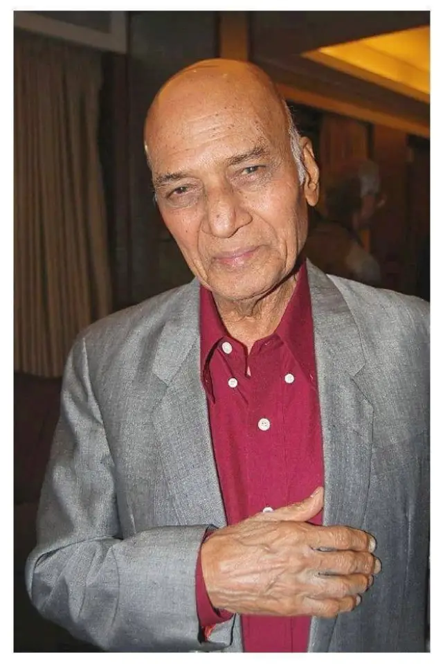 Фото  (Khayyam)