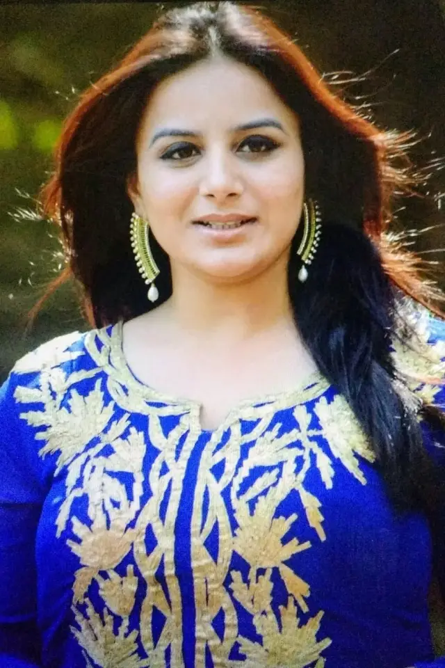 Фото Пуджа Ганді (Pooja Gandhi)