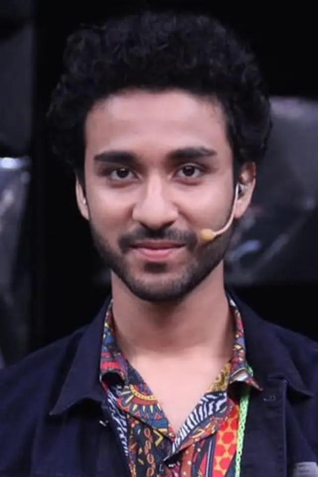 Фото Рагав Джуял (Raghav Juyal)