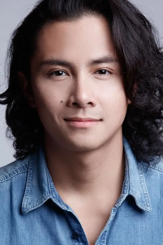 Фото Джей Сі Сантос (JC Santos)