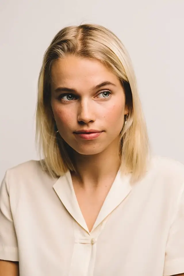 Фото Теа Соф'є Лок Несс (Thea Sofie Loch Næss)