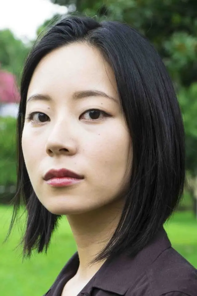 Фото Аяка Оніші (Ayaka Onishi)