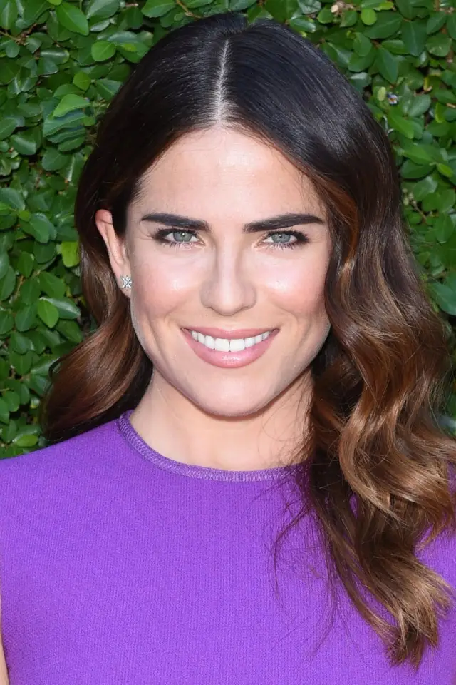 Фото Карла Суза (Karla Souza)