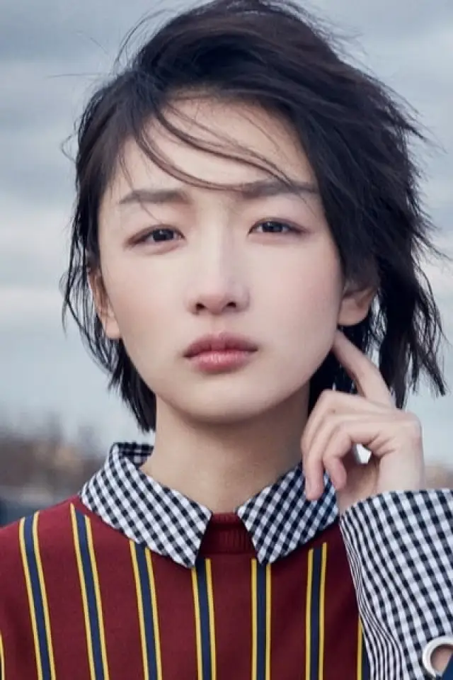 Фото Чжоу Дун'юй (Zhou Dongyu)