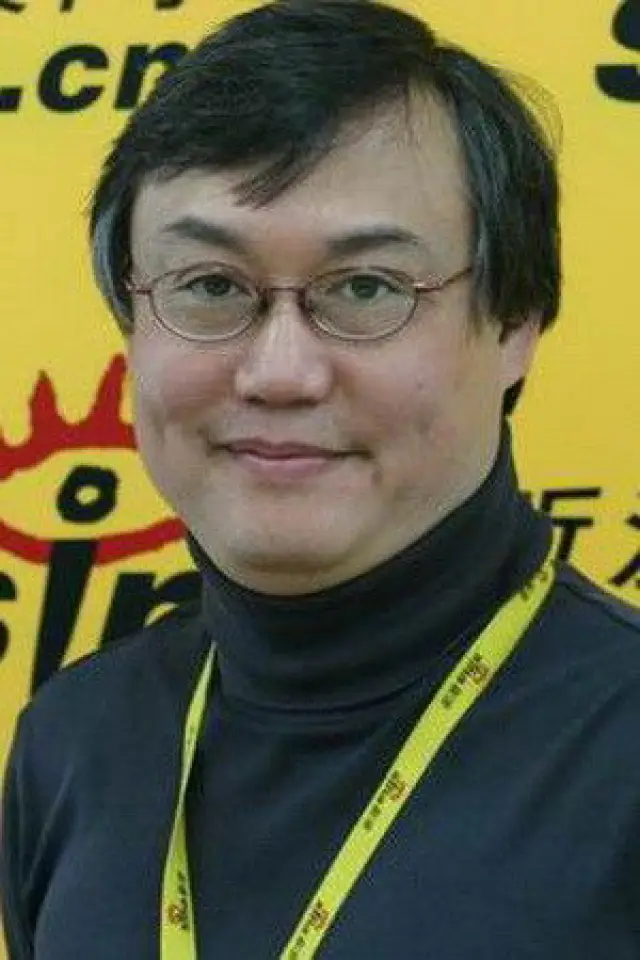 Фото  (Yim Ho)