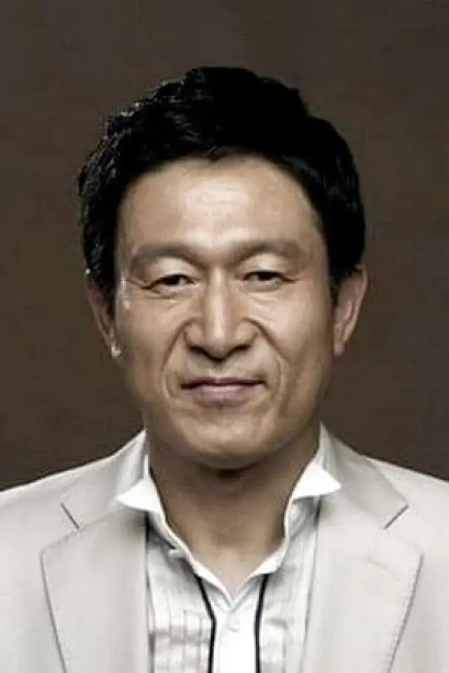Фото Кім Ин Су (Kim Eung-soo)