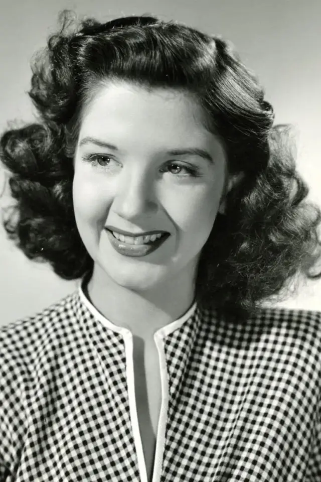 Фото  (Peggy Ryan)