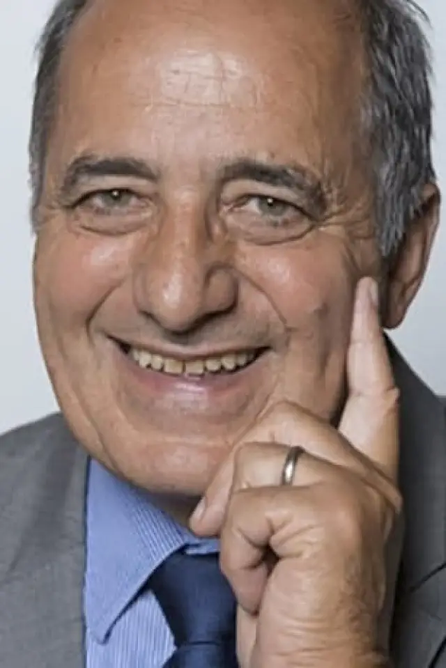 Фото  (Jean-Pierre Mas)
