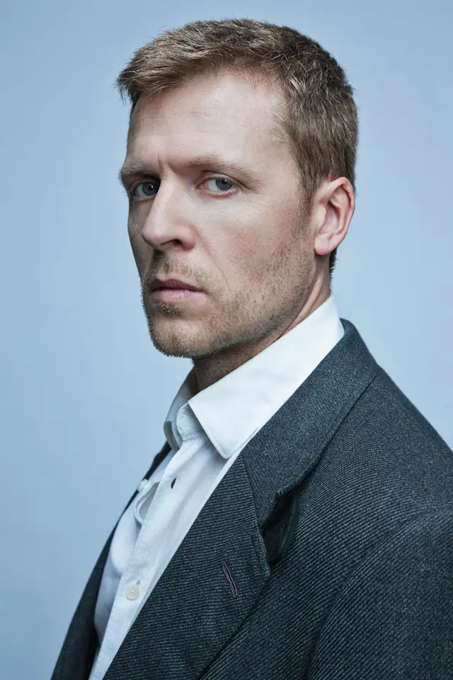 Фото  (Devon Avery)