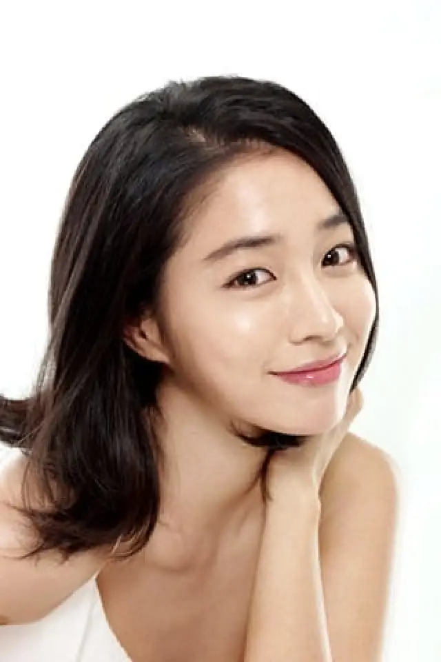 Фото  (Lee Min-jung)