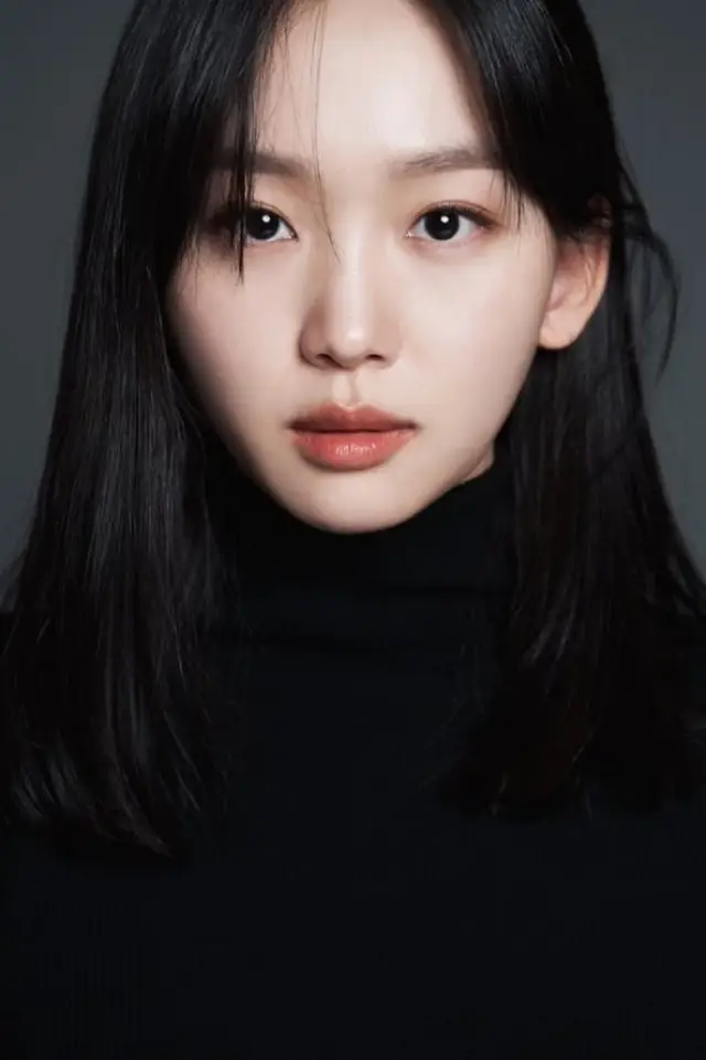 Фото Чін Кі Джу (Jin Ki-joo)
