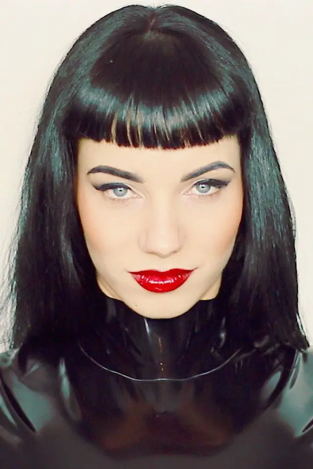 Фото  (Vivi Sterling)