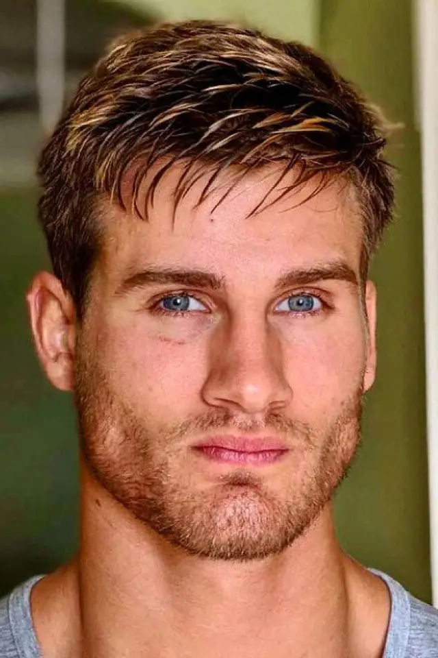 Фото  (Sage Northcutt)