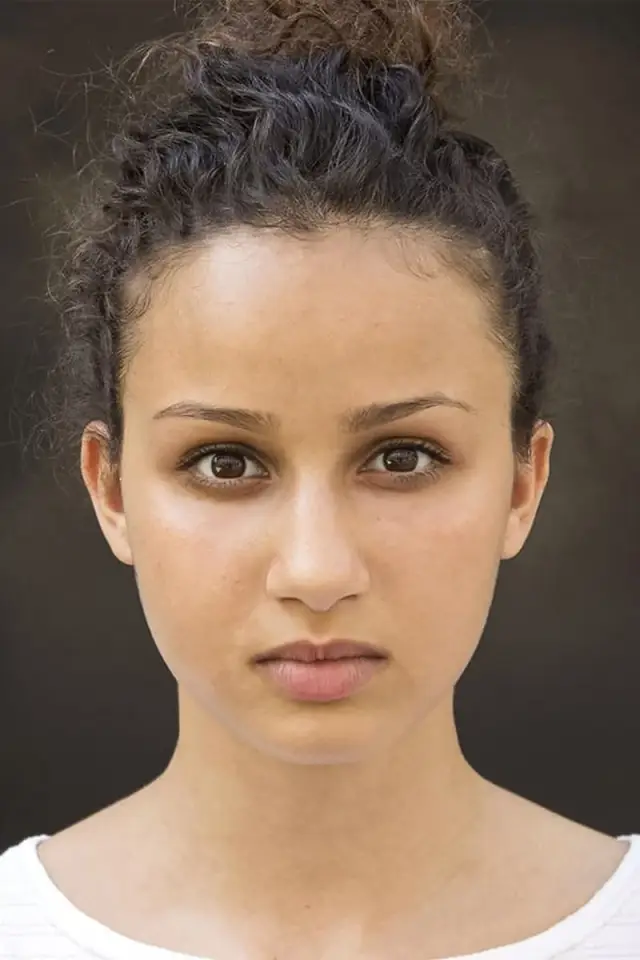 Фото Улайя Амамра (Oulaya Amamra)