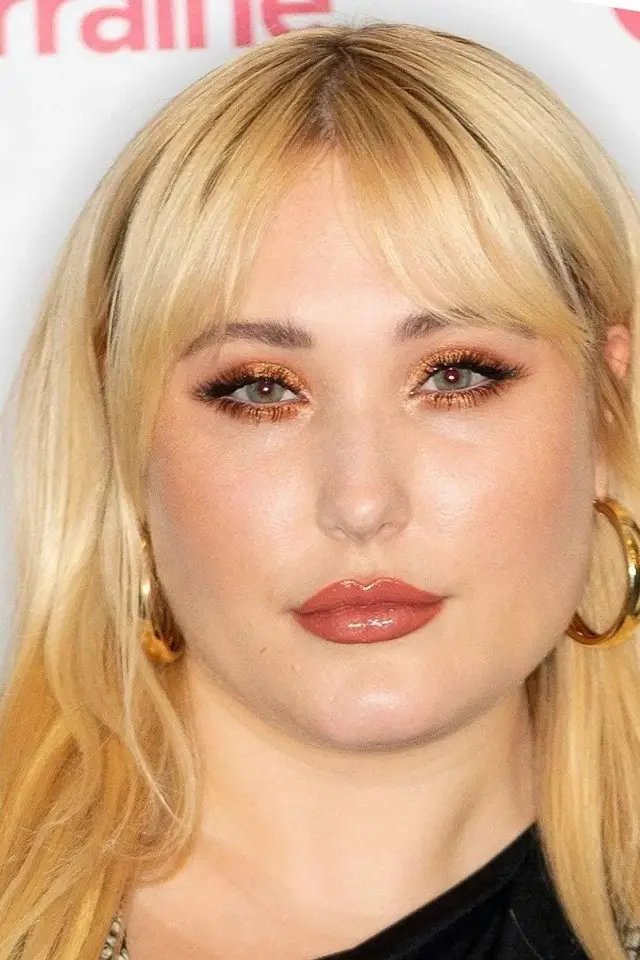 Фото  (Hayley Hasselhoff)