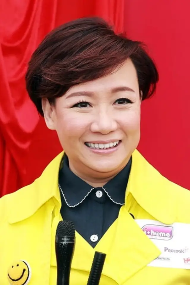 Фото  (Kiki Sheung)