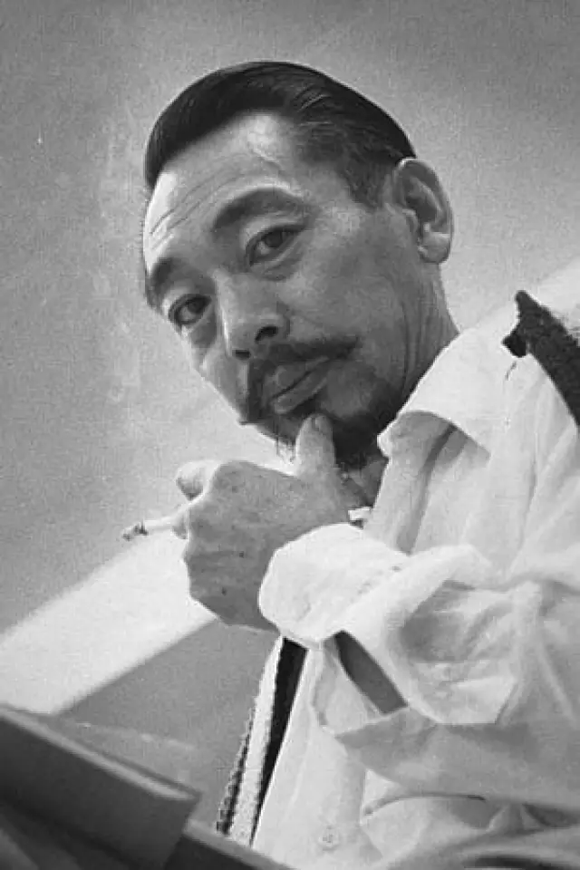 Фото  (Jerry Fujikawa)