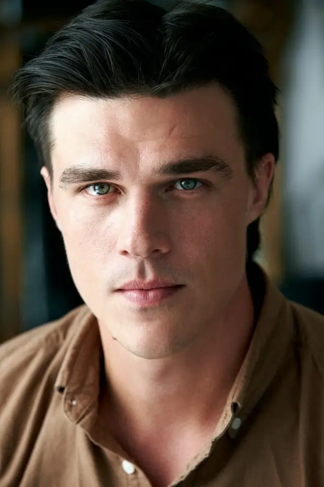 Фото Фінн Вітрок (Finn Wittrock)