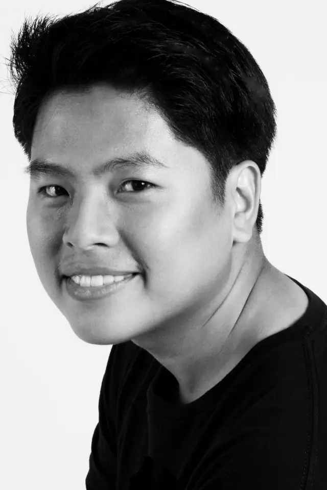 Фото  (Brian Gothong Tan)