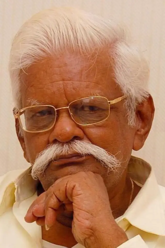 Фото  (Pulamaipithan)