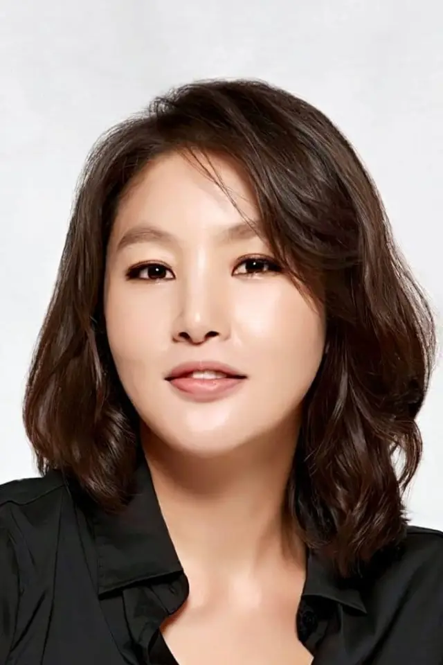 Фото Пак Чжі Йон (Park Ji-young)
