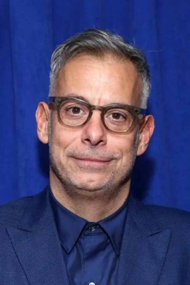 Фото  (Joe Mantello)