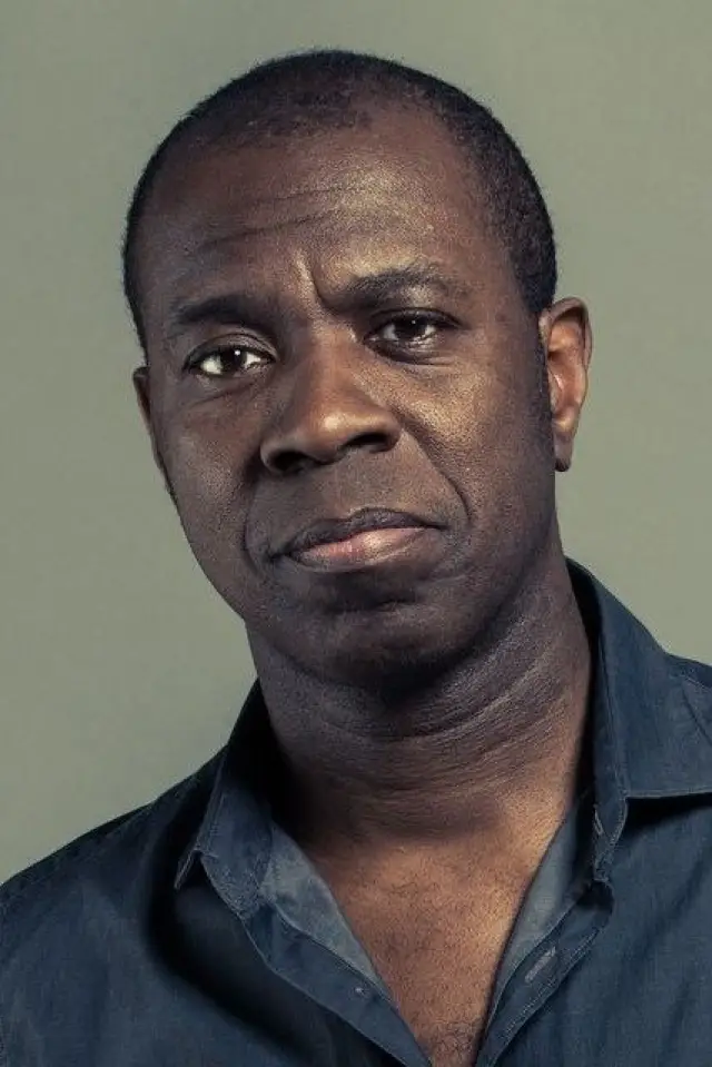 Фото  (Clive Myrie)