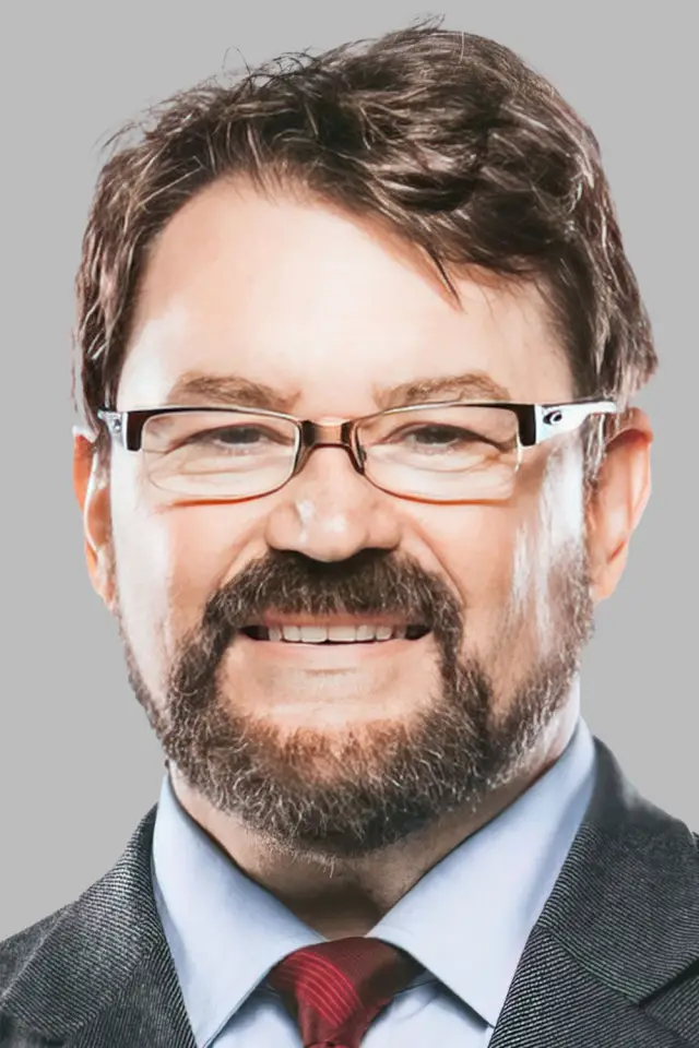Фото Тоні Шіавоне (Tony Schiavone)