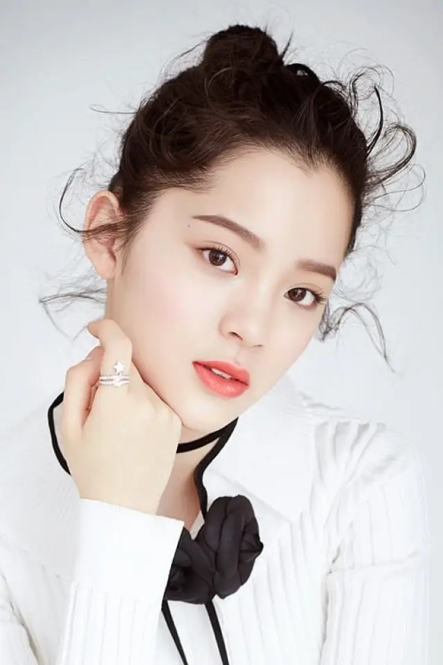 Фото Оуян Нанна (Ouyang Nana)