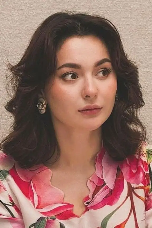 Фото  (Hania Aamir)