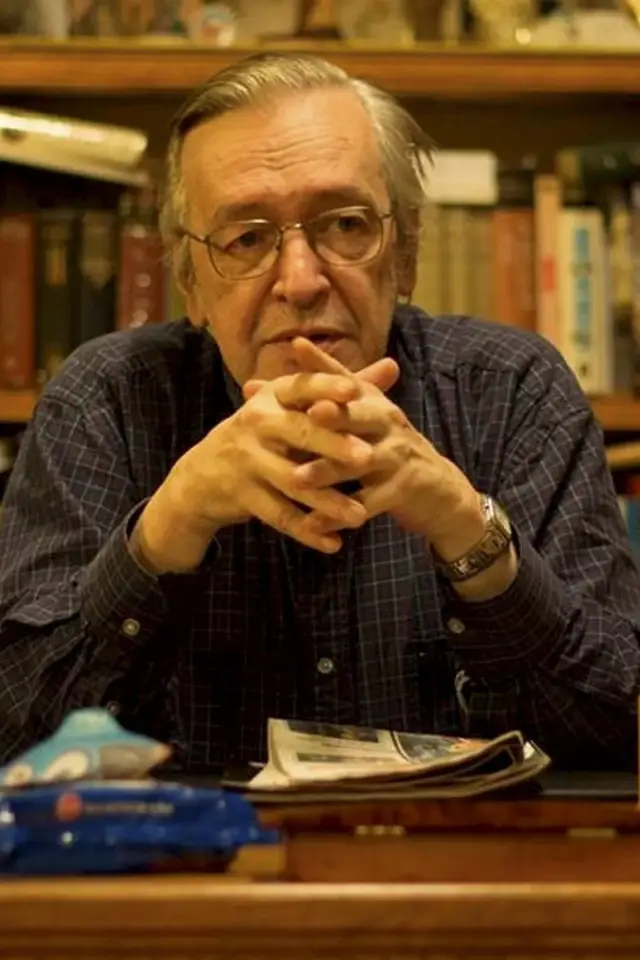 Фото  (Olavo de Carvalho)