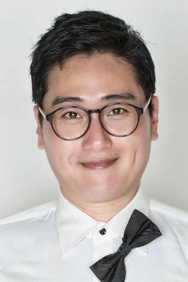 Фото  (Ko Bong-soo)