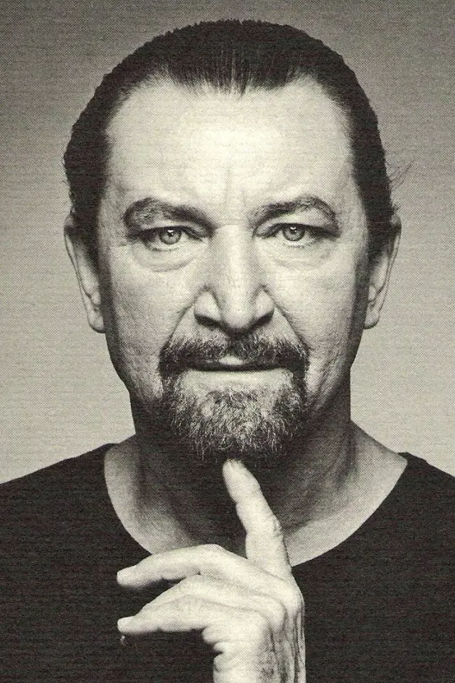 Фото  (Maurice Béjart)