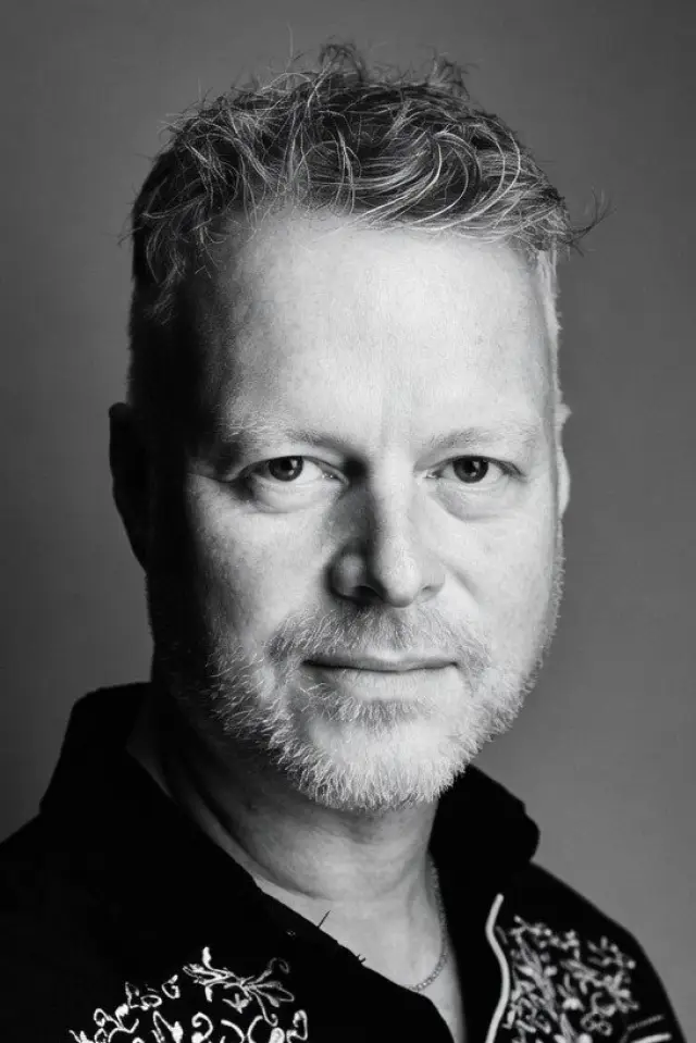 Фото  (Tal Bachman)