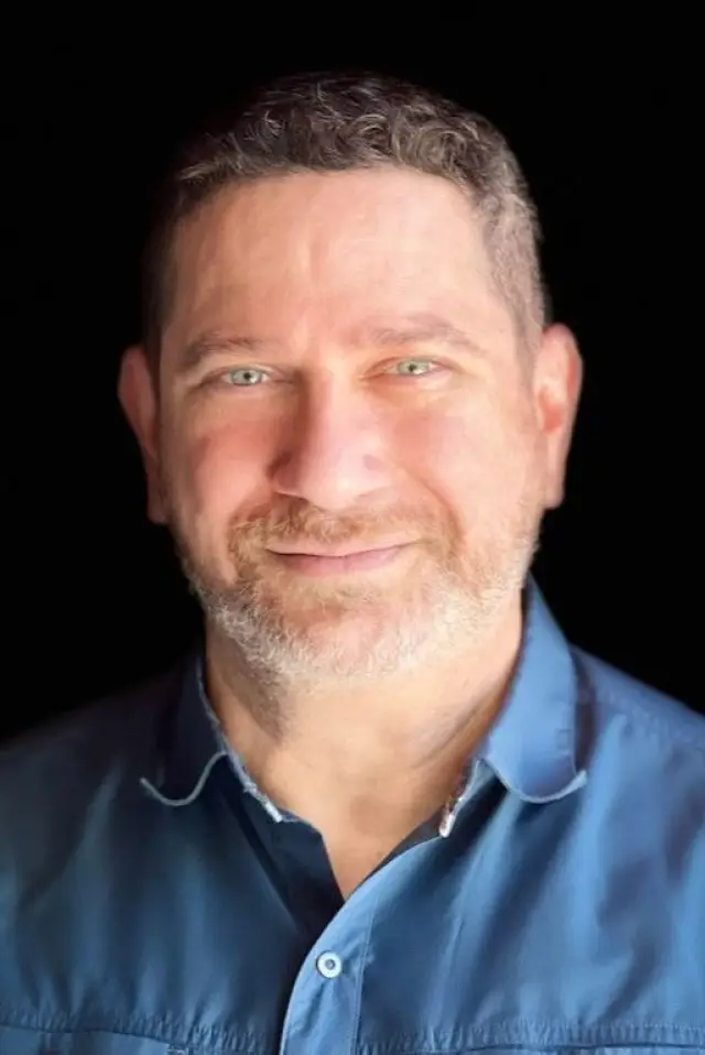 Фото  (Jonathan Josell)